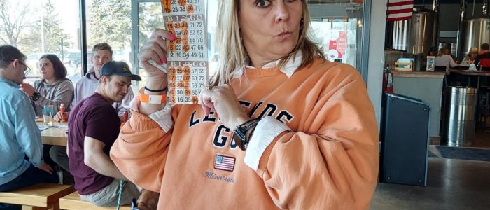 Lady who won a game of bingo at Boom Island