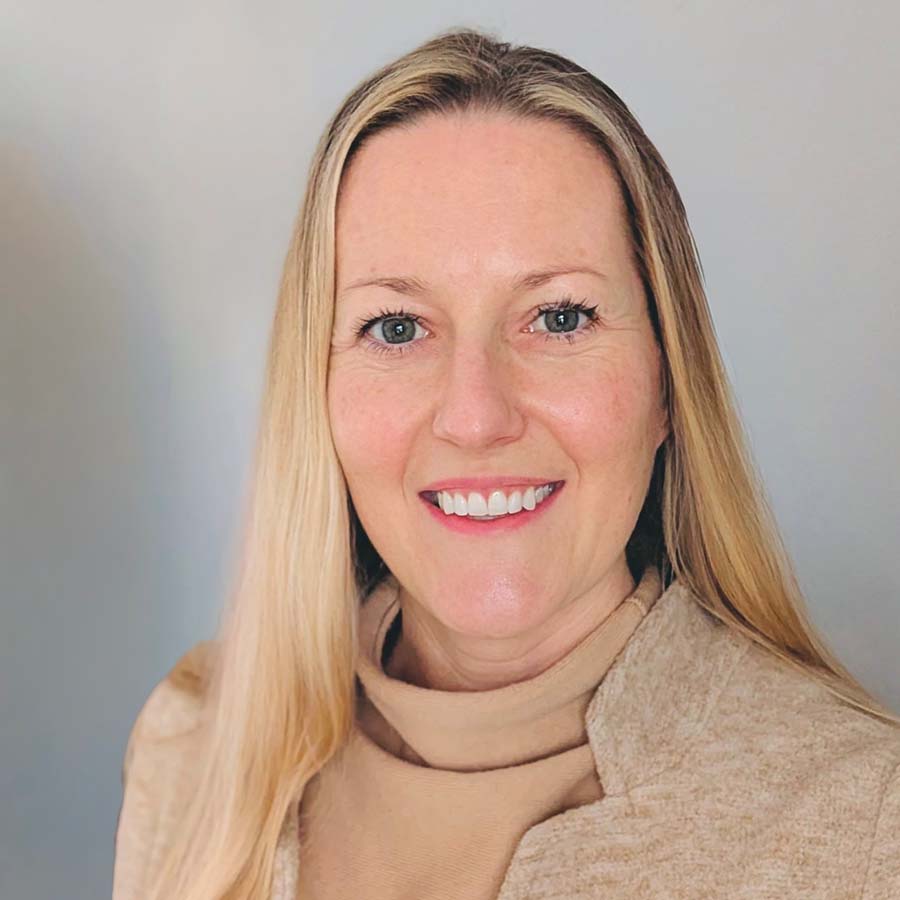 Meghan Volunteer Spotlight Meghan’s Journey: A Volunteer Spotlight at Reach for Resources.