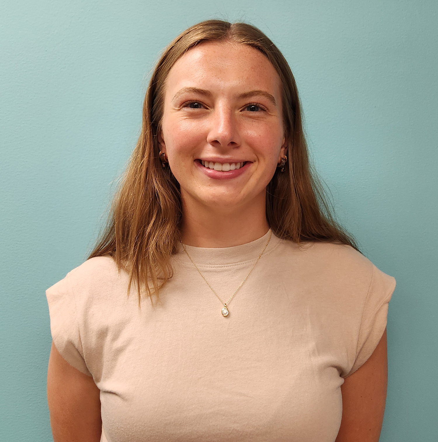 Becca Tuvey Becca Tuvey Adaptive and Inclusive Sports Intern at Reach for Resources.