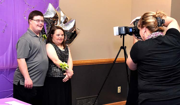 Reach for Resources Sponsorship for the spring fling.